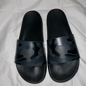Valentino Garavani Camouflage Print Rubber Slides Sz 40